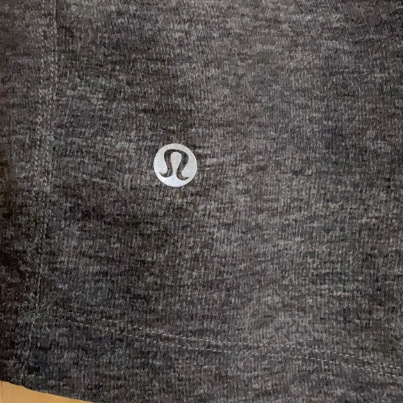 Lululemon men’s shorts size M color gray - Picture 5 of 11